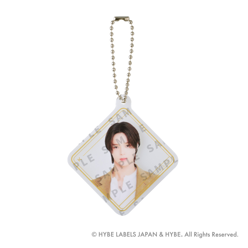 アクリルキーホルダー K