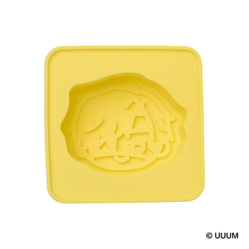 シリコントレイ　C-4 たっつん