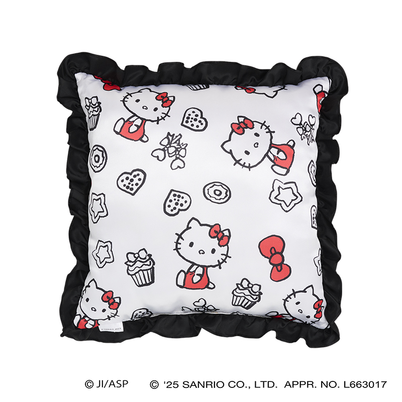 フリル付きクッション