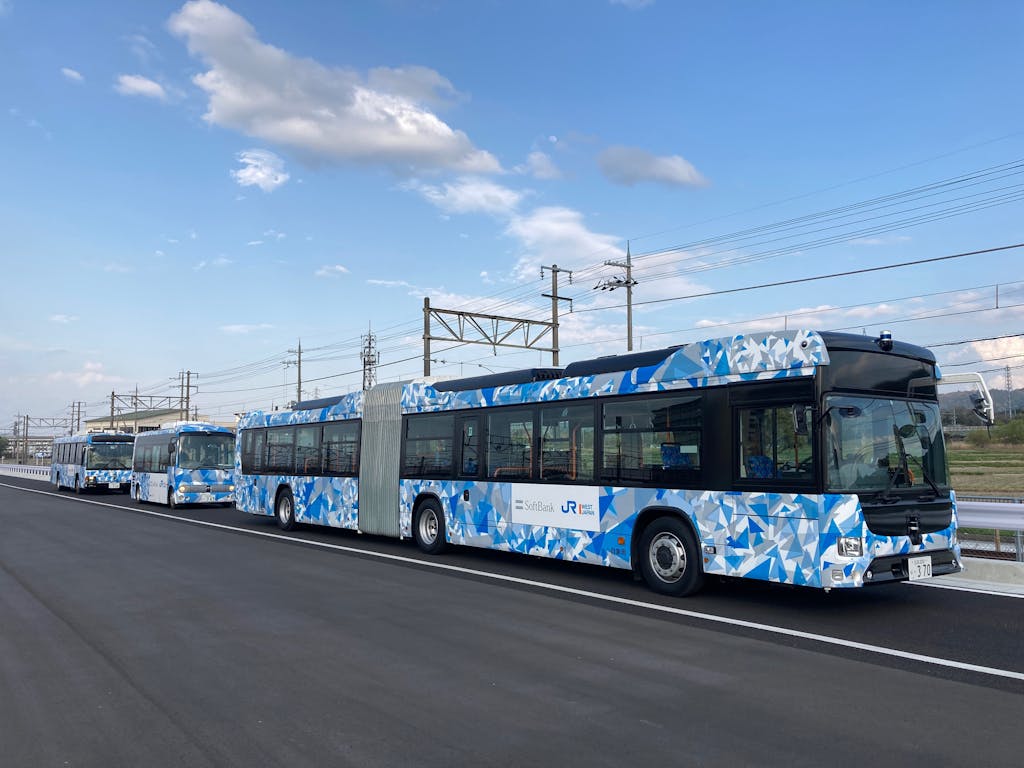 220414 14 隊列走行